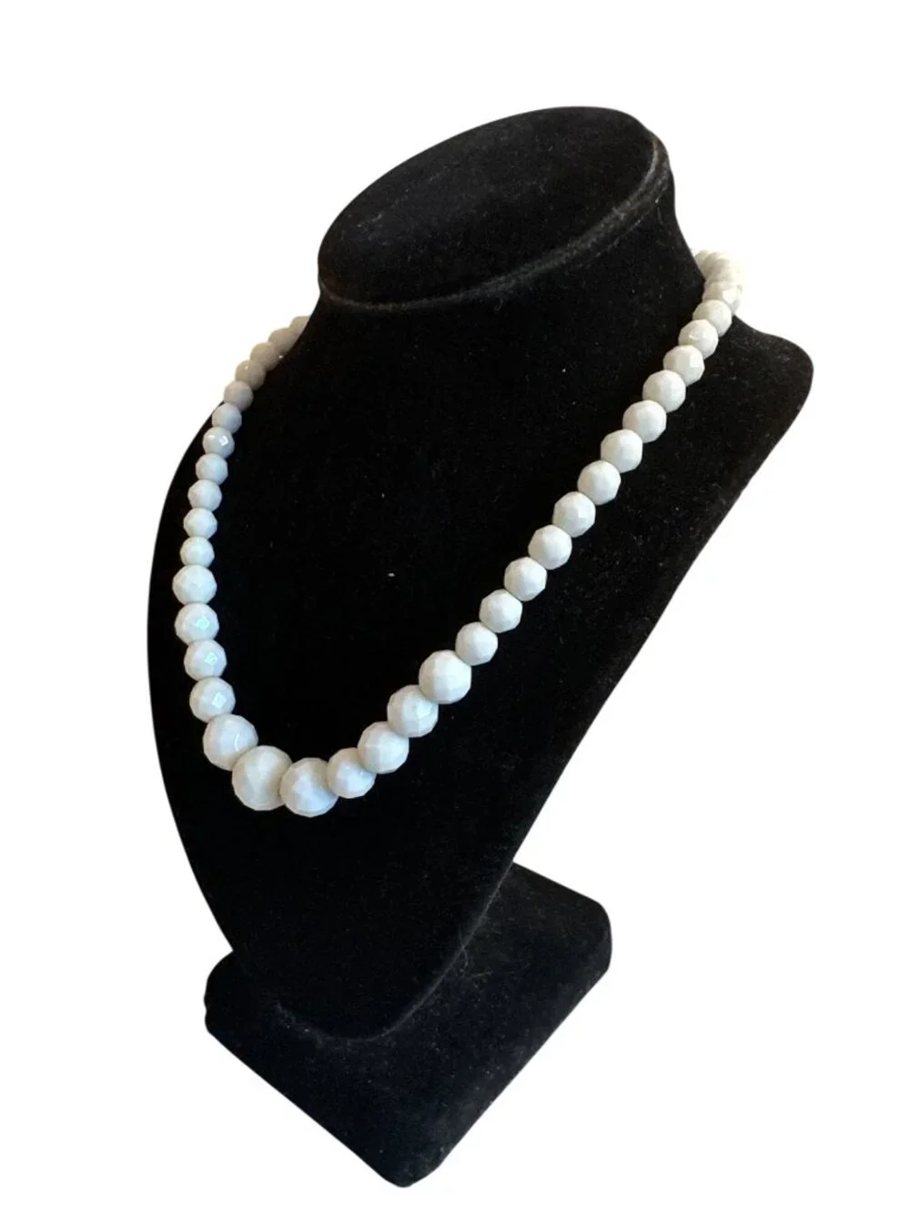 White Beaded Necklace Faceted Round Bead Graduated Elegant 18